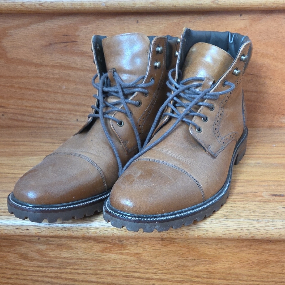Johnston & Murphy brown size 10 boots